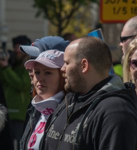 Camilla- och Jonas Boman på SvPs första maj-demonstration i Jönköping.